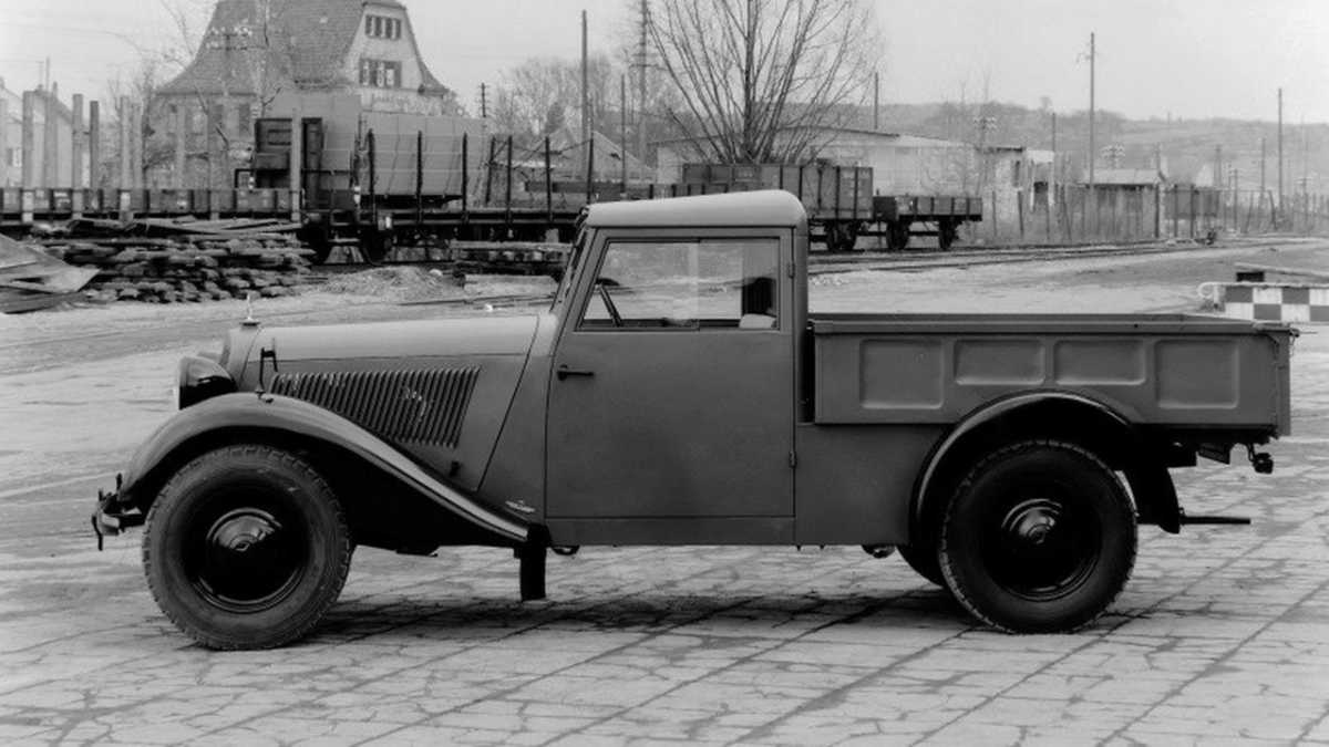 1936-mercedes-170-v Hägele.jpg