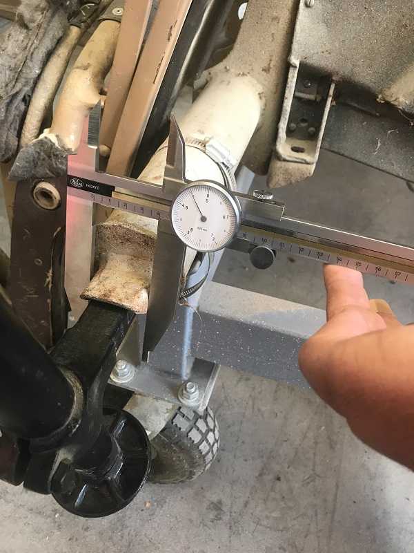 Jack mount width.JPG