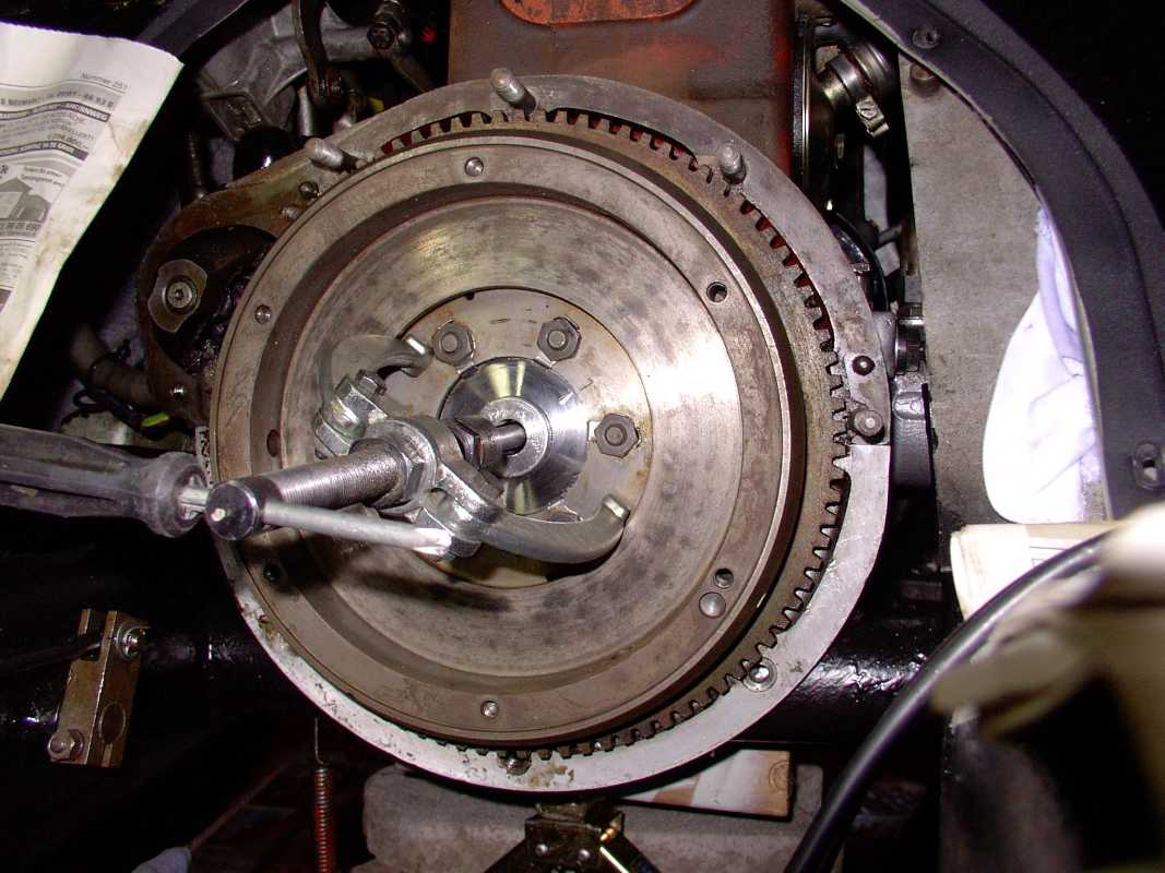 Pilotlager mit Innenabzieher rausnehmen (170Sb).jpg